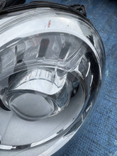 Laden Sie das Bild in den Galerie-Viewer, Frontscheinwerfer Fiat 500 51844937 Xenon Links Scheinwerfer Headlight SCH8871173678cc