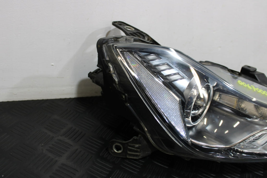 Frontscheinwerfer Maserati Ghibli M157 00670004835 00670004833 Xenon Ein Satz SCH7077043131vr