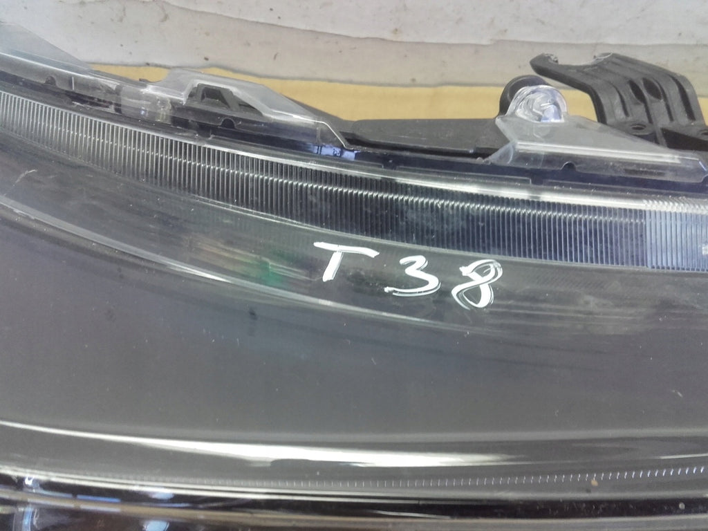 Frontscheinwerfer Toyota Corolla 81110-02S70 Full LED Rechts oder Links