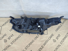 Load image into Gallery viewer, Frontscheinwerfer Toyota 4 Yaris K08EUK0-8EU Full LED Rechts Headlight