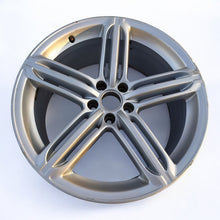 Laden Sie das Bild in den Galerie-Viewer, 1x Alufelge 20 Zoll 9.0&quot; 5x112 37ET Glanz Silber 4H0601025T Audi A8 Rim Wheel