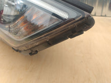 Laden Sie das Bild in den Galerie-Viewer, Frontscheinwerfer Hyundai Tucson 92102-D7200 LED Rechts Scheinwerfer Headlight