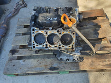 Laden Sie das Bild in den Galerie-Viewer, Motorblock Audi A4 B6 AVK 3.0 Benzin Unkomplett MOT4727287858gr