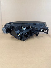 Laden Sie das Bild in den Galerie-Viewer, Frontscheinwerfer VW Id.4 11B941035 LED Ein Stück (Rechts oder Links) Headlight SCH5147203728oh