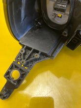 Load image into Gallery viewer, Frontscheinwerfer Opel Zafira Vivaro C 9847209880 Full LED Rechts Headlight SCH8767142307va