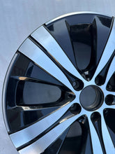 Laden Sie das Bild in den Galerie-Viewer, 1x Alufelge 17 Zoll 7.0" 5x112 A2064017100 Mercedes-Benz W206 Rim Wheel FEL4051591731im