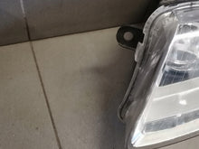 Load image into Gallery viewer, Frontscheinwerfer Audi A6 C6 LED Ein Stück (Rechts oder Links) Headlight