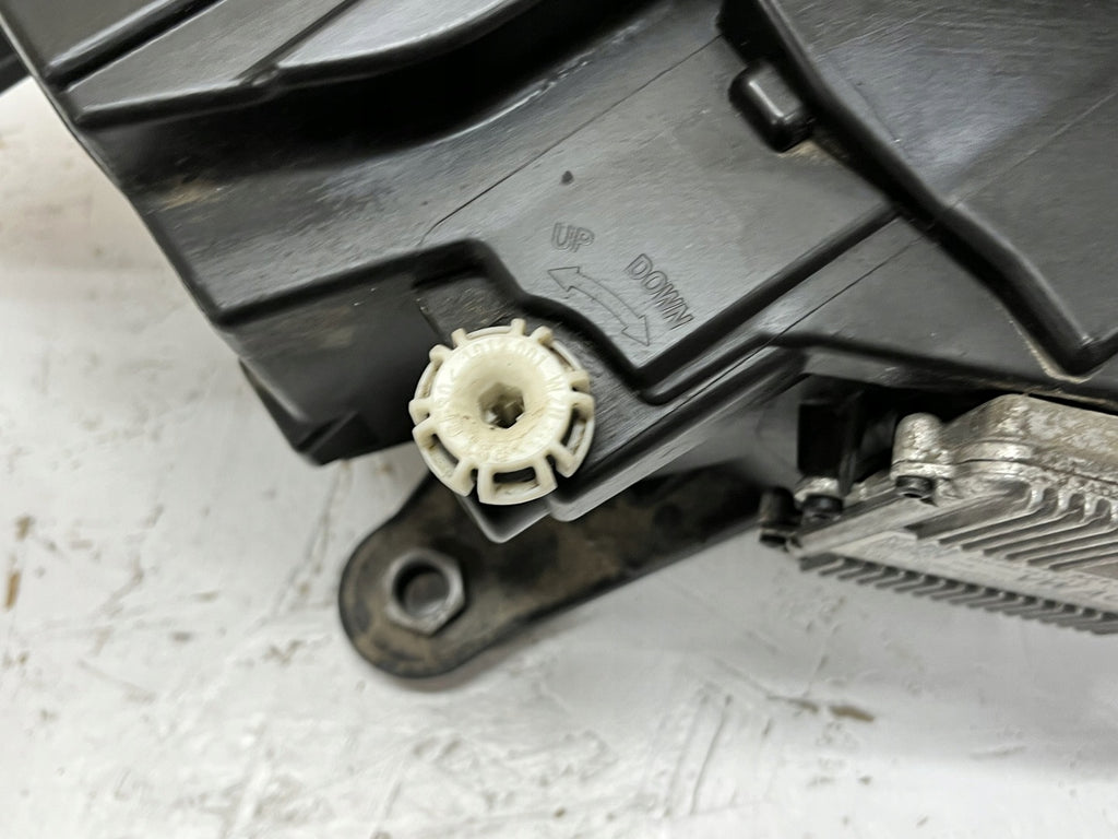 Frontscheinwerfer Skoda Superb III 3V1941015D Full LED Links Headlight