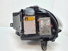 Laden Sie das Bild in den Galerie-Viewer, Frontscheinwerfer Mercedes-Benz W251 A2518260291 Rechts Scheinwerfer Headlight SCH8467964423fv
