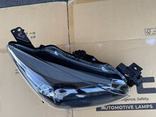 Laden Sie das Bild in den Galerie-Viewer, Frontscheinwerfer Mazda Demio D43N-51030 LED Rechts Scheinwerfer Headlight SCH9720025825jc