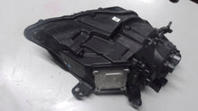 Laden Sie das Bild in den Galerie-Viewer, Frontscheinwerfer Peugeot 308 II 98516733 Full LED Links Scheinwerfer Headlight SCH8226273065pa
