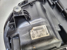 Laden Sie das Bild in den Galerie-Viewer, Frontscheinwerfer Mercedes-Benz W212 A2128205861 A2128205761 Xenon Ein Satz SCH7679794212no