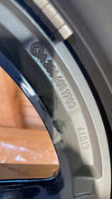 Load image into Gallery viewer, 1x Alufelge 18 Zoll 7.5" 5x112 40ET Glanz A2064011700 Mercedes-Benz W206 FEL5253955178fb