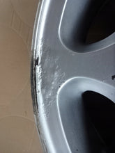 Laden Sie das Bild in den Galerie-Viewer, 1x Alufelge 15 Zoll 7.0&quot; 5x112 41ET Mercedes-Benz Rim Wheel