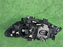 Laden Sie das Bild in den Galerie-Viewer, Frontscheinwerfer BMW 2 F22 F23 6311-7304466-11 Bi-Xenon Rechts Headlight SCH3654550762yk
