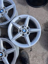Load image into Gallery viewer, 4x Alufelge 16 Zoll 7.0" 5x120 40ET Glanz Silber 6866302 BMW F30 E90 Rim Wheel FEL1111385148pr