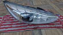 Laden Sie das Bild in den Galerie-Viewer, Frontscheinwerfer Ford Focus III F1EB-13D154-AB Xenon Rechts Headlight SCH1468133969ny