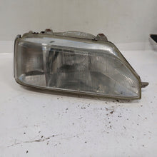 Laden Sie das Bild in den Galerie-Viewer, Frontscheinwerfer Renault 25 Rechts Scheinwerfer Headlight
