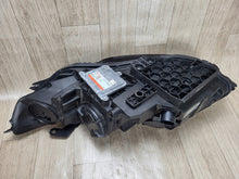 Laden Sie das Bild in den Galerie-Viewer, Frontscheinwerfer Land Rover Sport Discovery FK72-13W029-EG Xenon Rechts SCH6434268119in
