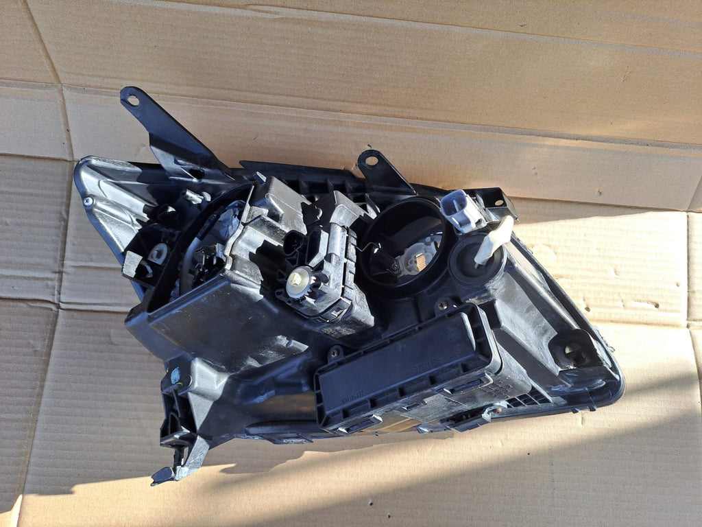Frontscheinwerfer Toyota Avensis Links Scheinwerfer Headlight SCH5622764312eu