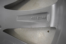 Laden Sie das Bild in den Galerie-Viewer, 1x Alufelge 18 Zoll 7.5&quot; 5x112 48ET Glanz Silber 5E3601025 Skoda Octavia 5e3 Iv