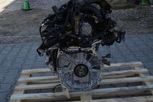 Laden Sie das Bild in den Galerie-Viewer, Motor Mercedes-Benz W247 W177 282814 1.3 CGI 24TKm 2023 Hybrid Engine Unkomplett MOT7496353071xx