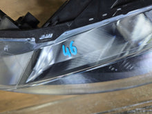 Laden Sie das Bild in den Galerie-Viewer, Frontscheinwerfer Ford Kuga LV4B-13E017-AN Links Scheinwerfer Headlight SCH7847081412ht