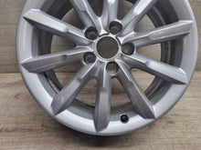 Laden Sie das Bild in den Galerie-Viewer, 1x Alufelge 17 Zoll 5x112 Schwarz 8U0601025B Audi Q3 Rim Wheel FEL3617721642vo