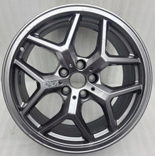 Laden Sie das Bild in den Galerie-Viewer, 1x Alufelge 18 Zoll 7.5&quot; 5x112 23ET 5A324D5 BMW 5 Rim Wheel