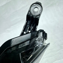 Laden Sie das Bild in den Galerie-Viewer, Frontscheinwerfer Toyota Corolla 29746 Links Scheinwerfer Headlight SCH4757746141tg