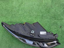 Laden Sie das Bild in den Galerie-Viewer, Frontscheinwerfer Land Rover Sport Discovery L550 MK7213W029EB LED Rechts SCH7771102077yt