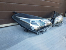 Load image into Gallery viewer, Frontscheinwerfer Toyota Yaris LED Ein Satz Scheinwerfer Headlight SCH6167561145bw