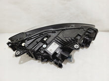 Laden Sie das Bild in den Galerie-Viewer, Frontscheinwerfer BMW 2 Active Tourer 5A42247-01 LED Links Headlight SCH7471724016wz