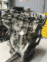 Laden Sie das Bild in den Galerie-Viewer, Motor Citroën Opel Peugeot I 10TMA6 1.2 THP Benzin Engine Unkomplett MOT1044783968pg