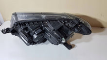 Load image into Gallery viewer, Frontscheinwerfer Man Tge Crafter 7C1941006A Rechts Scheinwerfer Headlight SCH8013379994hw