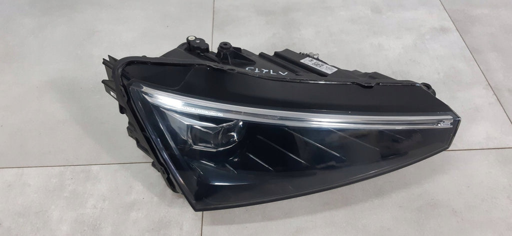 Frontscheinwerfer Skoda Scala 657941018A Full LED Rechts Scheinwerfer Headlight SCH2706814182ny