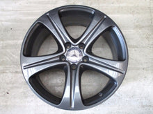 Laden Sie das Bild in den Galerie-Viewer, 4x Alufelge 18 Zoll 8.0" 5x112 43ET A2134011400 Mercedes-Benz Gla Rim Wheel FEL2285402656gl