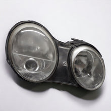 Load image into Gallery viewer, Frontscheinwerfer Kia Opirus Xenon Rechts Scheinwerfer Headlight