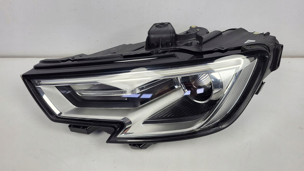 Frontscheinwerfer Audi A3 8V0941043E Xenon Links Scheinwerfer Headlight SCH3033802664is