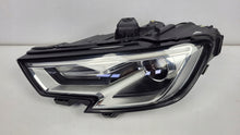 Laden Sie das Bild in den Galerie-Viewer, Frontscheinwerfer Audi A3 8V0941043E Xenon Links Scheinwerfer Headlight SCH3033802664is