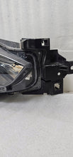 Laden Sie das Bild in den Galerie-Viewer, Frontscheinwerfer Mazda 3 Bm B63C-51030 LED Rechts Scheinwerfer Headlight SCH8546923222iq