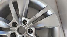 Laden Sie das Bild in den Galerie-Viewer, 1x Alufelge 18 Zoll 7.0&quot; 5x112 43ET 565601025C Skoda Kodiaq Rim Wheel