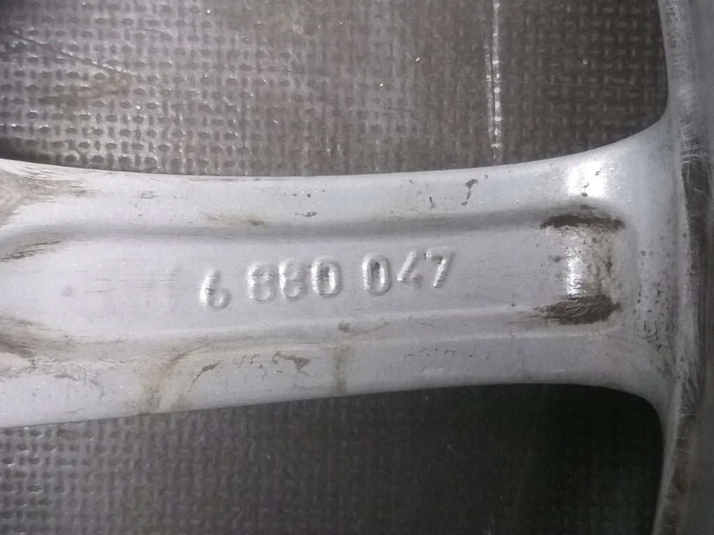 1x Alufelge 18 Zoll 7.0" 5x112 6880047 BMW 1 Rim Wheel