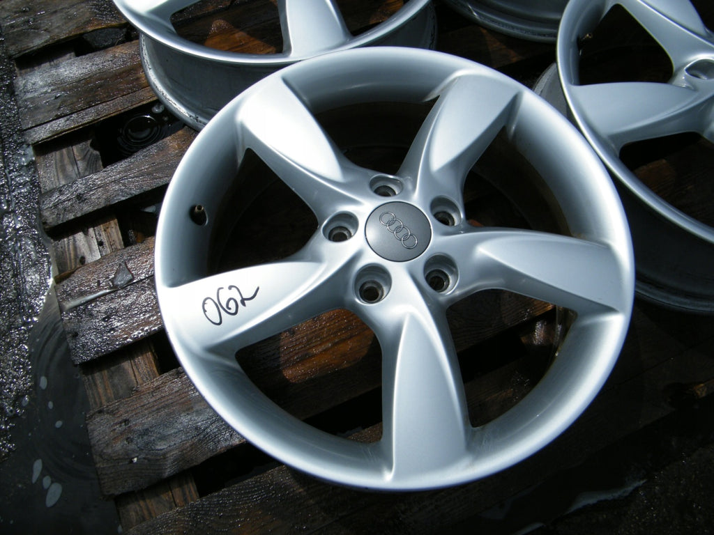 4x Alufelge 17 Zoll 6.0" 5x112 48ET Glanz Silber 8T0601025B Audi A3 Rim Wheel FEL4241775872tg