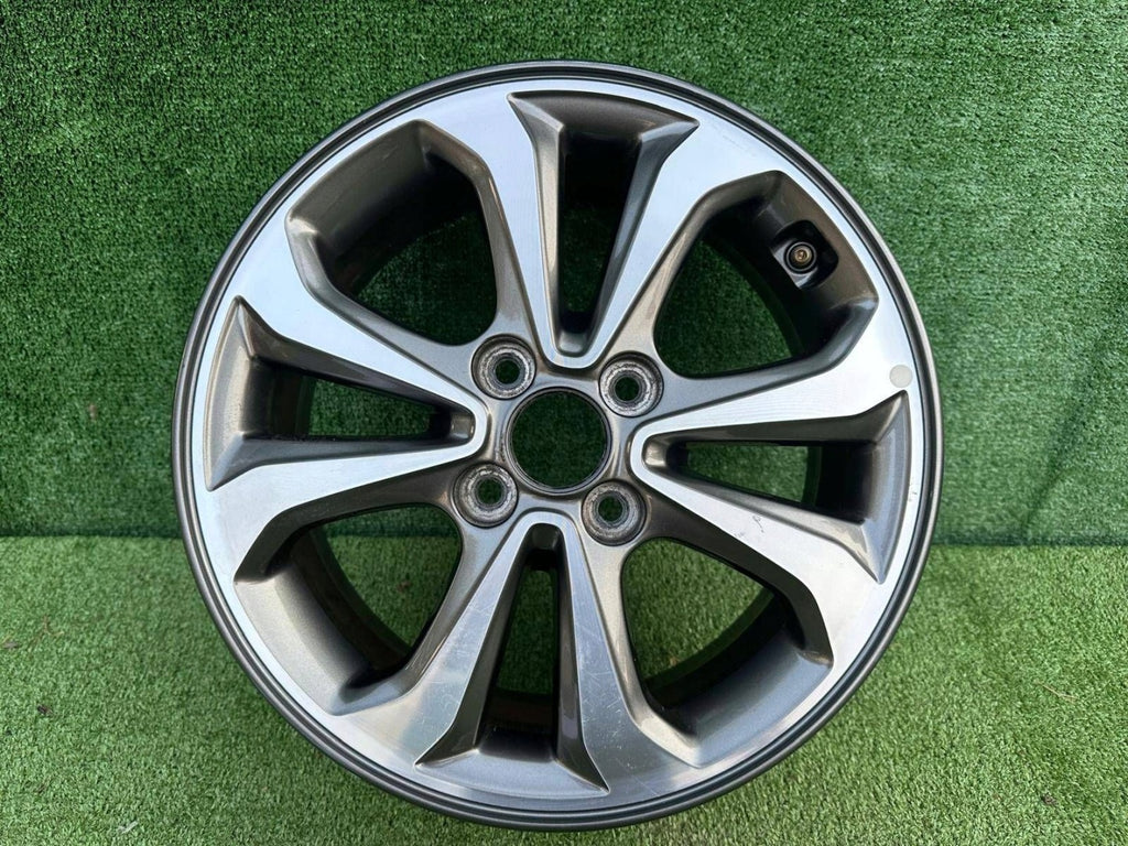 1x Alufelge 15 Zoll 4x100 47ET 52910-C8800 Hyundai I10 Rim Wheel FEL3246464491cv