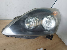 Laden Sie das Bild in den Galerie-Viewer, Frontscheinwerfer Opel Zafira B 13252472LH Links Scheinwerfer Headlight