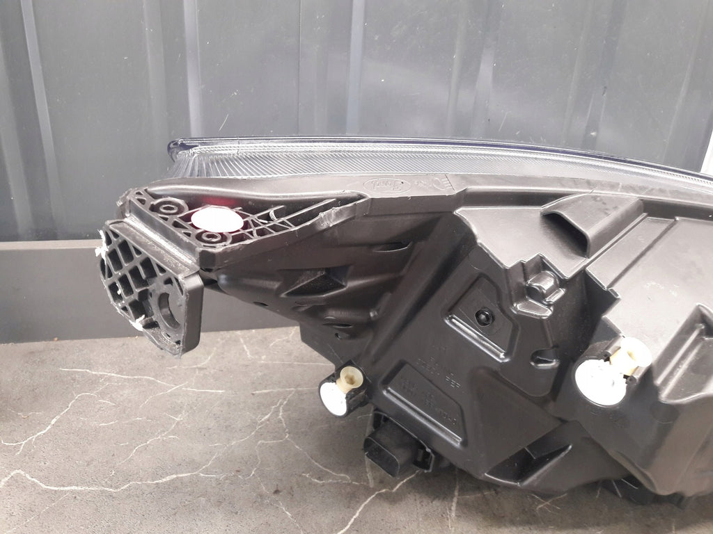Frontscheinwerfer Ford Focus 201472 LED Links Scheinwerfer Headlight SCH5053614875tl
