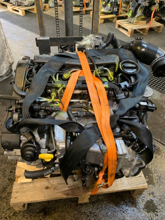 Motor Seat Skoda VW I CRMA CRMB 2.0 TDI 117TKm Diesel Engine Komplett MOT2407032864lt