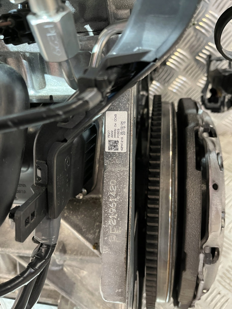 Motor Mazda 3 Bp PE27 2.0 14TKm 2024 Benzin Engine Komplett