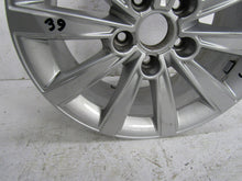 Laden Sie das Bild in den Galerie-Viewer, 1x Alufelge 16 Zoll 7.0&quot; 5x112 40ET 8V0601025BD Audi A3 Rim Wheel